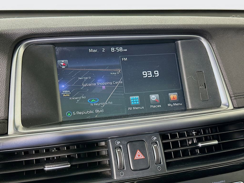 Used 2016 Kia Optima EX w/ Premium Package image 22