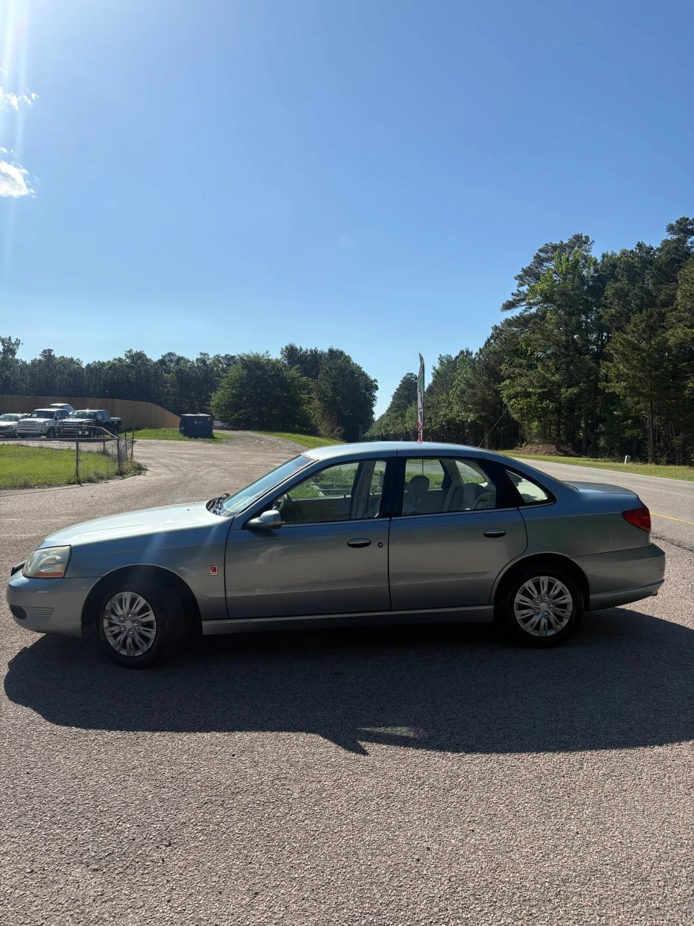 Used 2003 Saturn L-Series L200 w/ Audio Pkg I FWD image 4