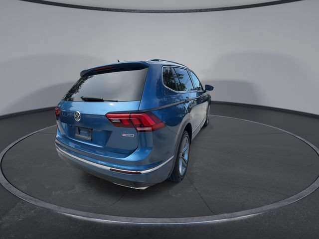 Used 2019 Volkswagen Tiguan SEL R-Line AWD/4WD image 7