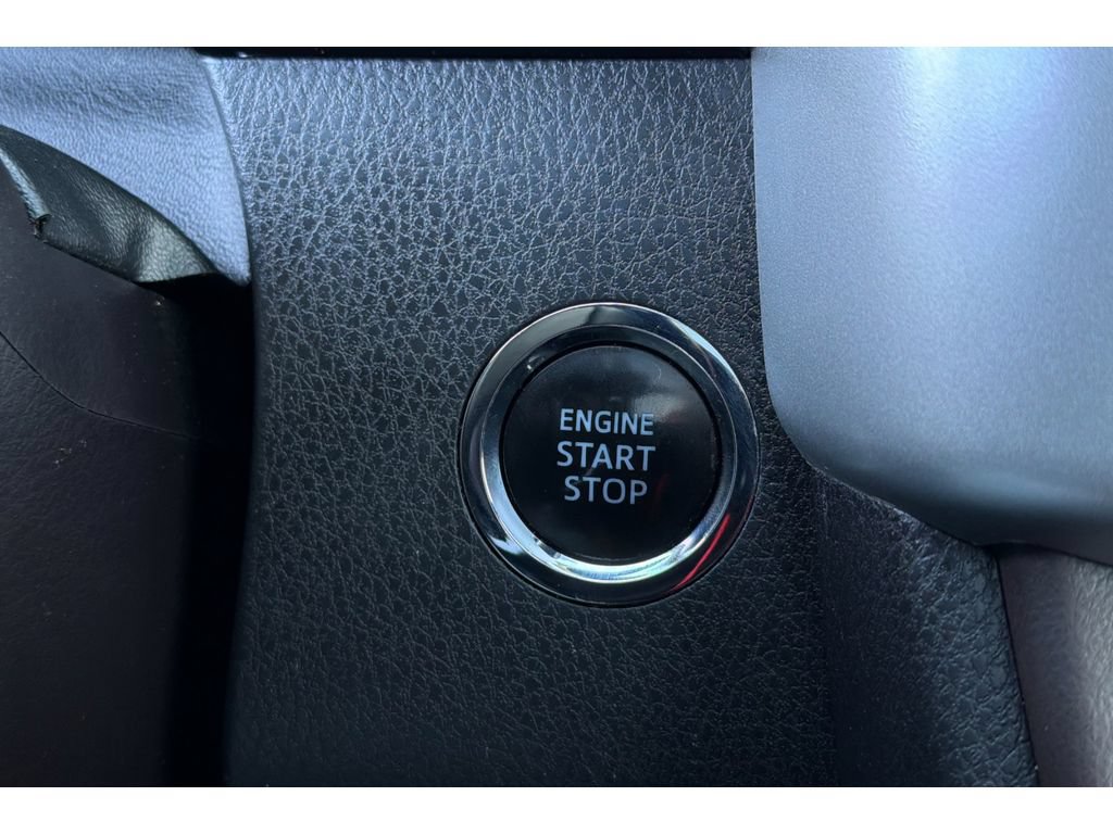 Used 2018 Toyota Highlander Limited Platinum AWD/4WD image 27