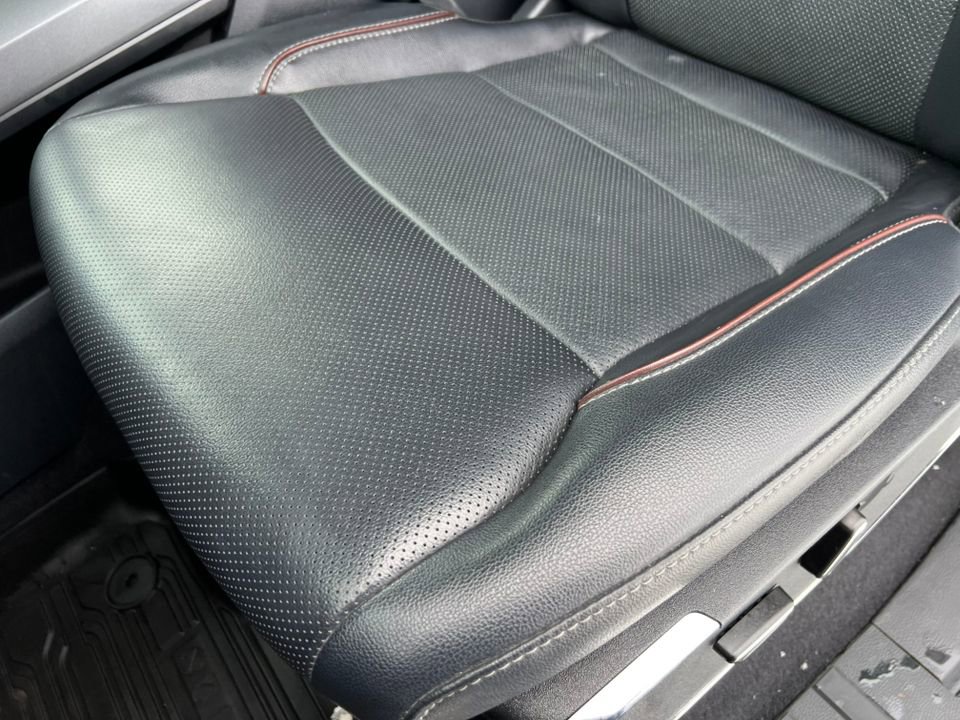 Certified 2023 Ford F150 Lariat w/ Equipment Group 502A High image 14