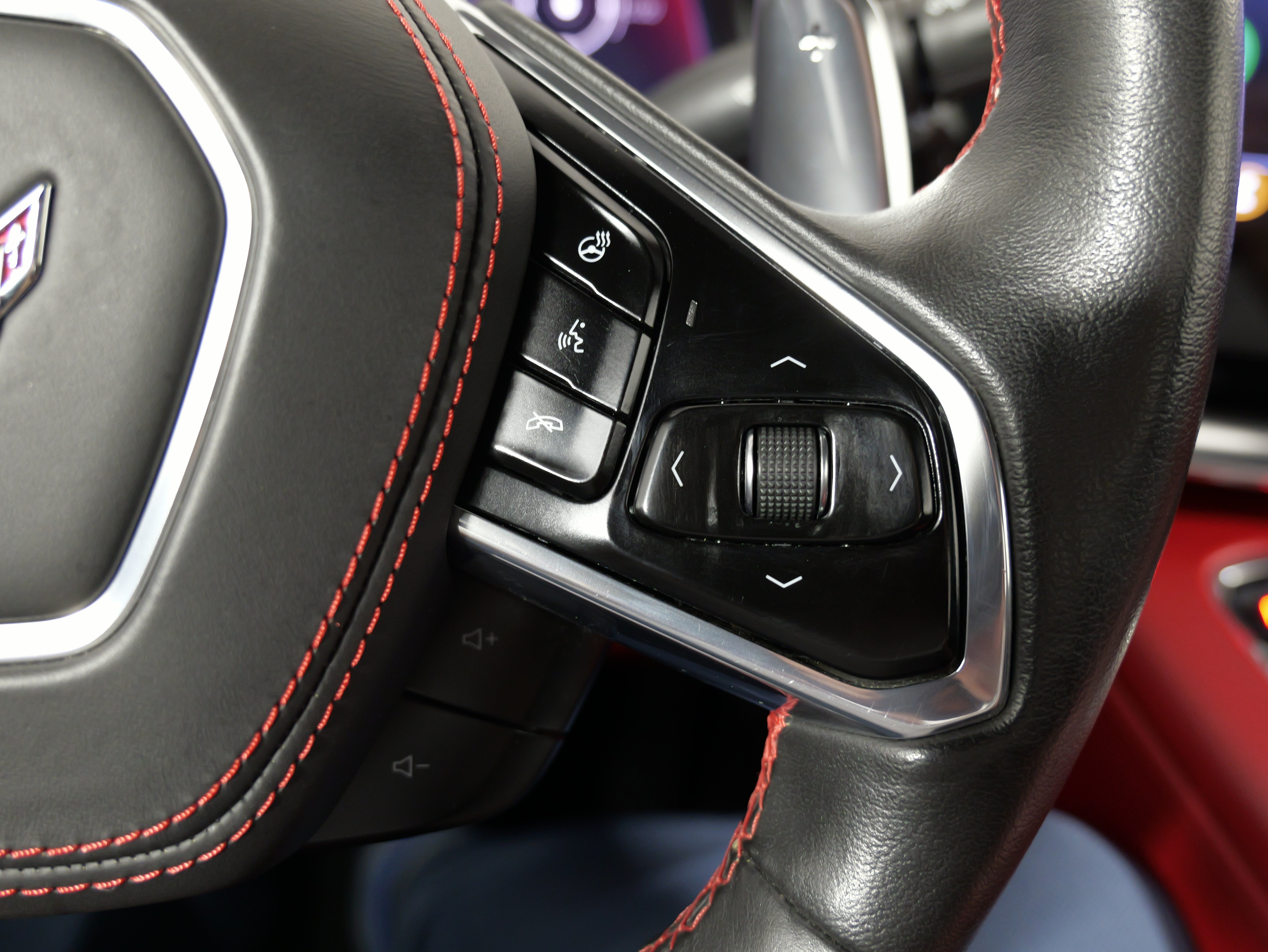 Used 2020 Chevrolet Corvette Stingray Premium Conv w/ 3LT Preferred Equipment Group RWD image 41