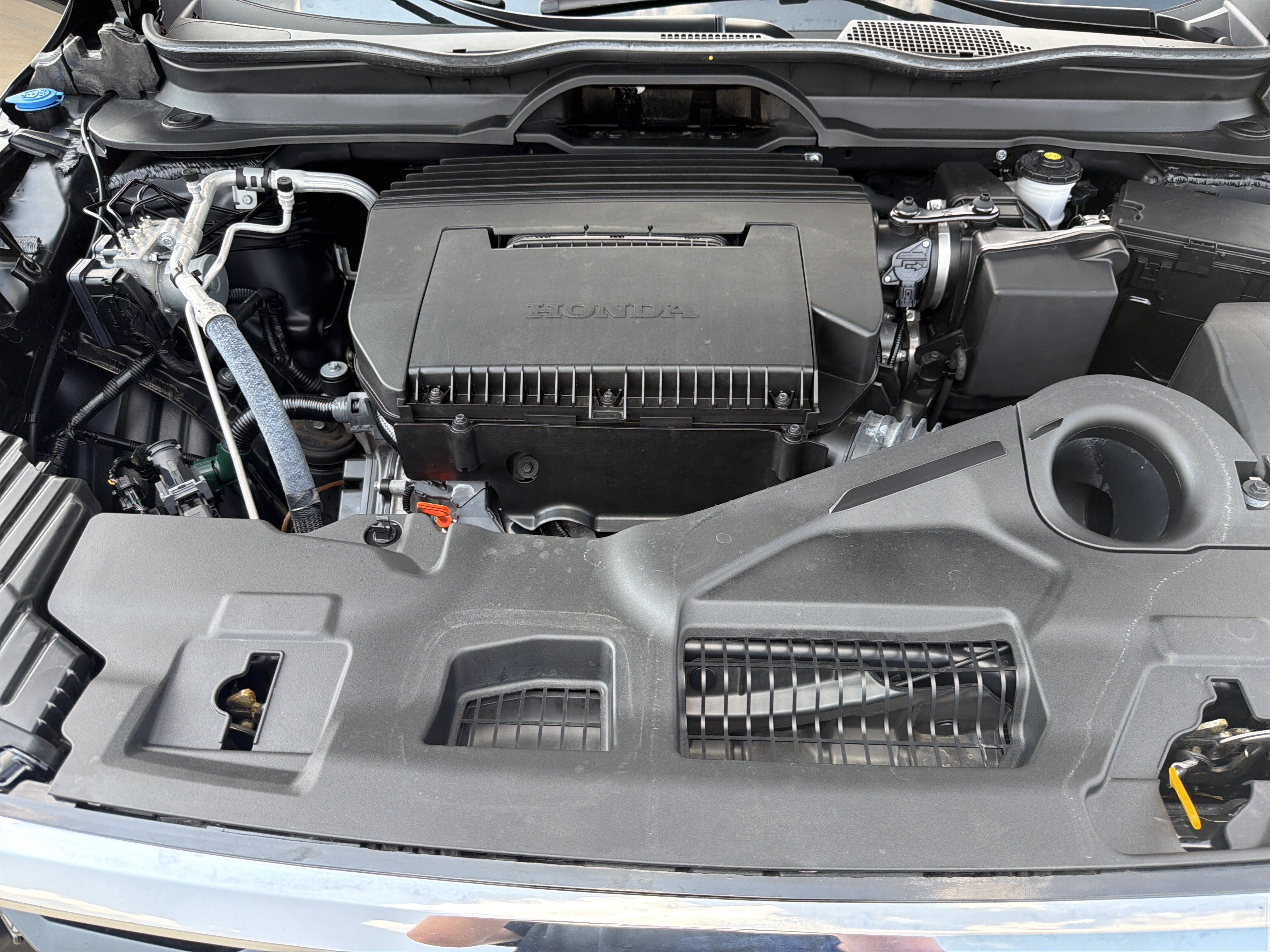 Used 2025 Honda Pilot Elite image 35