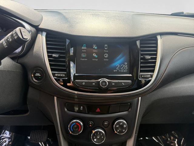 Used 2017 Chevrolet Trax LT w/ LT Convenience Package FWD image 15