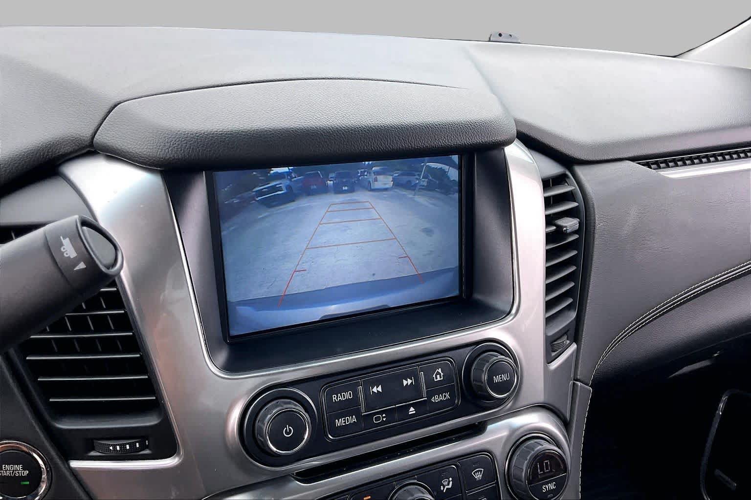 Used 2020 Chevrolet Tahoe LT w/ Luxury Package RWD image 26