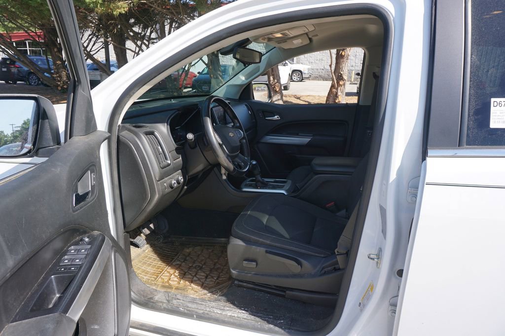 Used 2020 Chevrolet Colorado LT AWD/4WD image 2