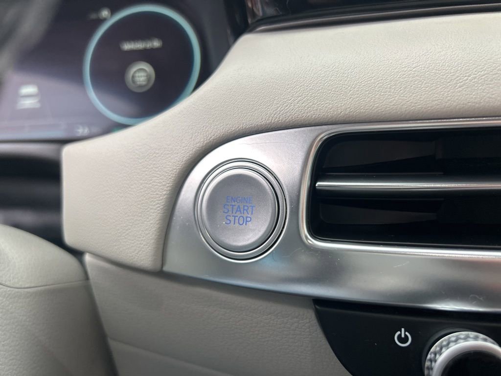 Used 2023 Hyundai Palisade Calligraphy image 30