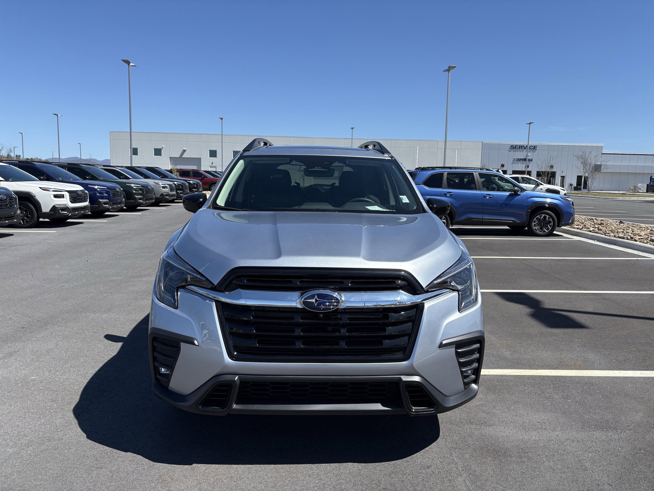 New 2026 Subaru Ascent Limited image 2