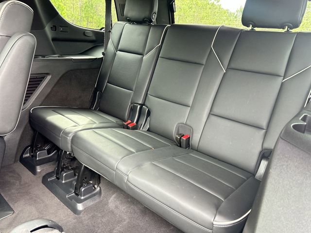 Used 2023 Cadillac Escalade Premium Luxury w/ Performance Package image 28