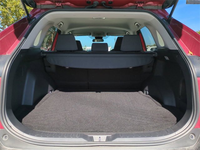 Used 2021 Toyota RAV4 XLE image 14