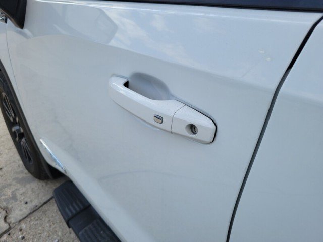 Used 2024 GMC Sierra 1500 Elevation image 10