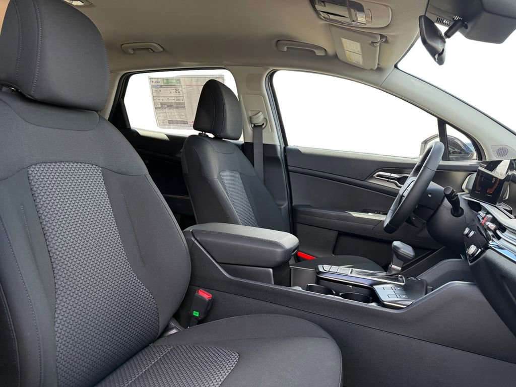 New 2026 Kia Sportage LX AWD/4WD image 15
