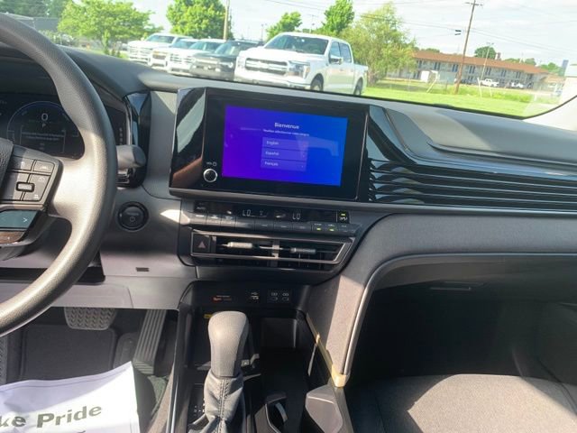 Used 2026 Toyota Camry LE FWD image 21