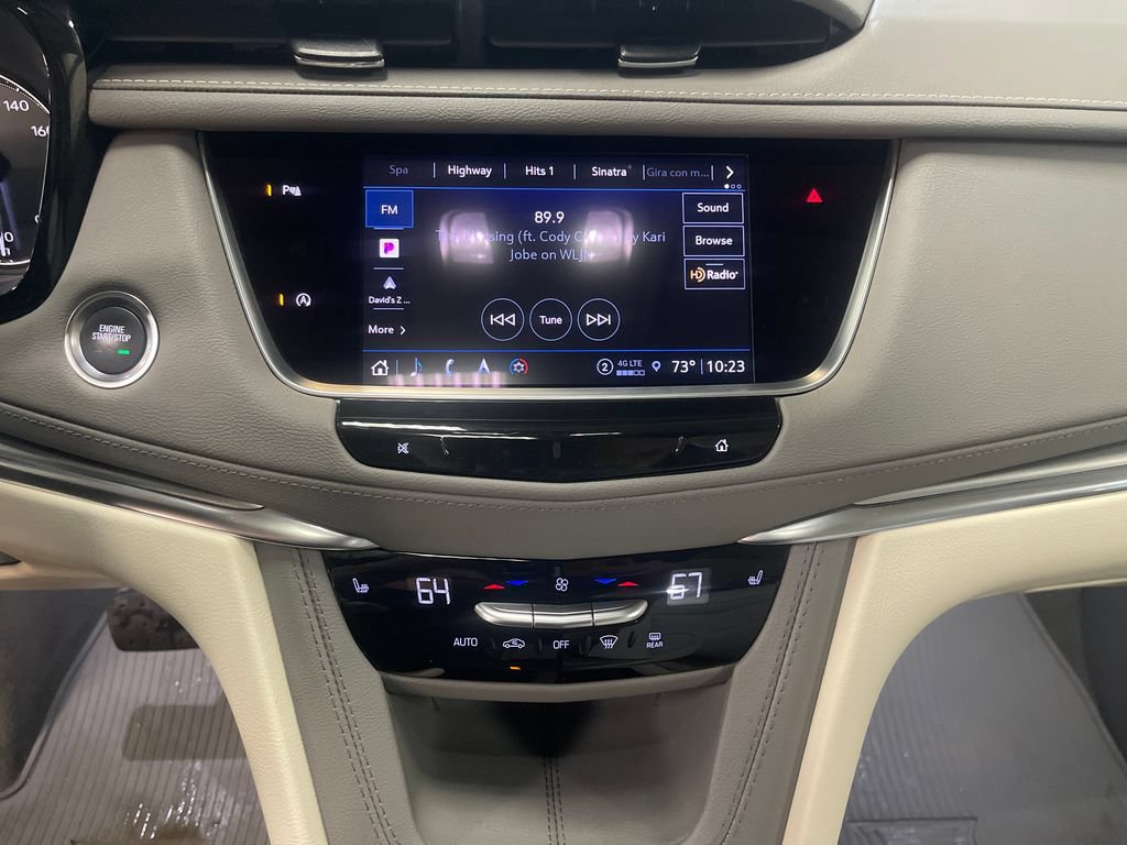 Certified 2024 Cadillac XT5 Premium Luxury AWD/4WD image 17