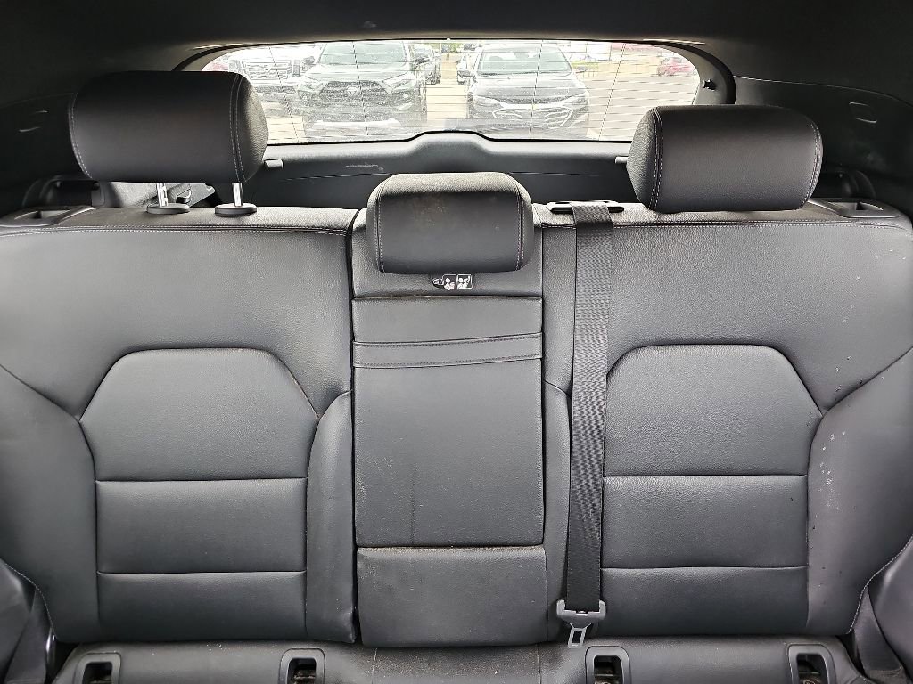 Used 2016 Mercedes-Benz GLA 250 4MATIC image 10