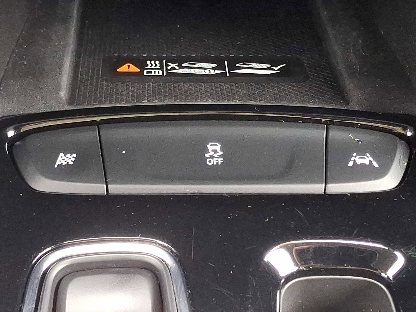 Used 2023 Chevrolet Bolt EUV LT FWD image 27