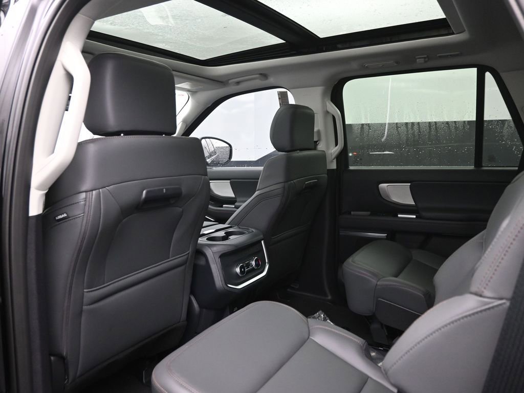 New 2025 Ford Expedition Active RWD image 25