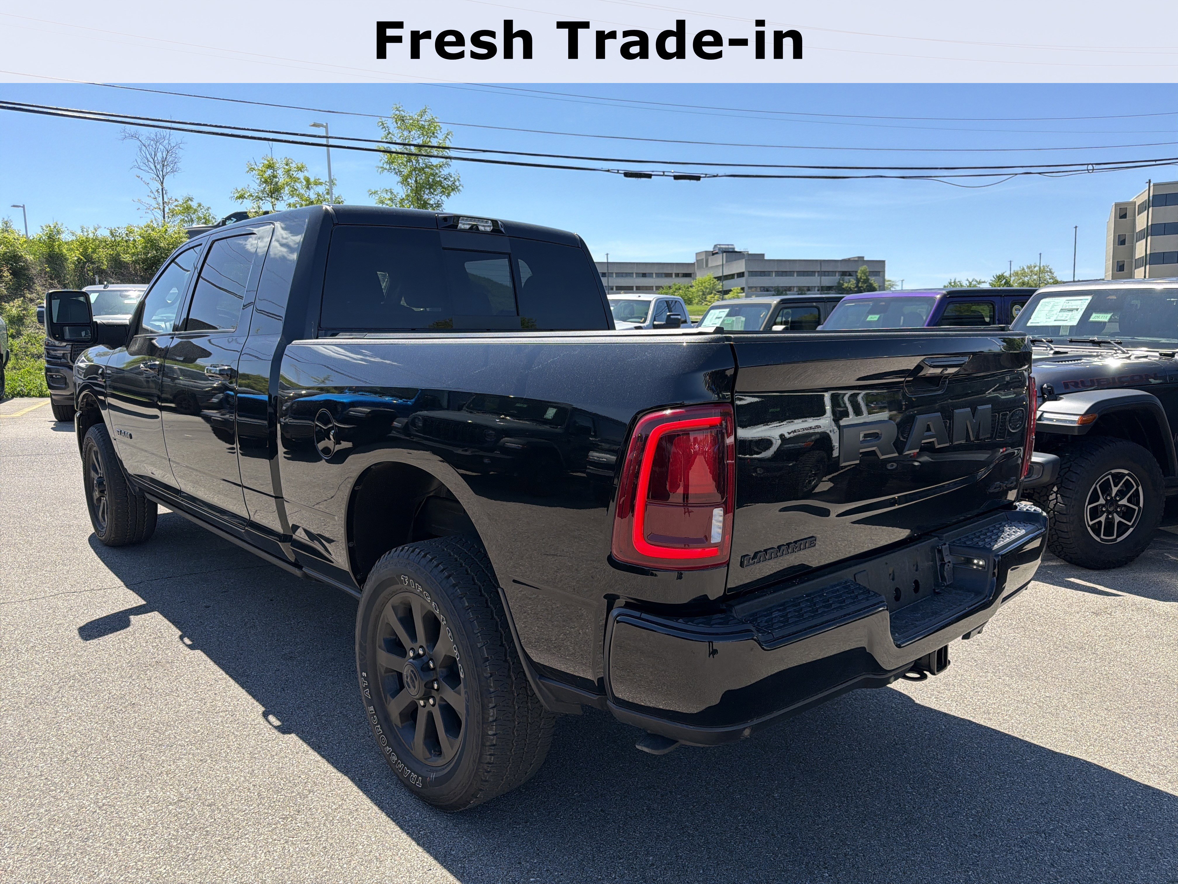Used 2025 RAM 2500 Laramie AWD/4WD image 9