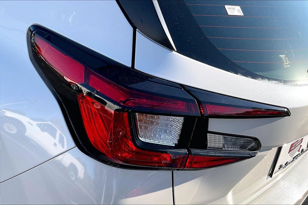Certified 2024 Subaru Impreza 2.0i AWD/4WD image 35