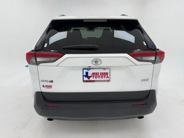Used 2024 Toyota RAV4 XLE image 39