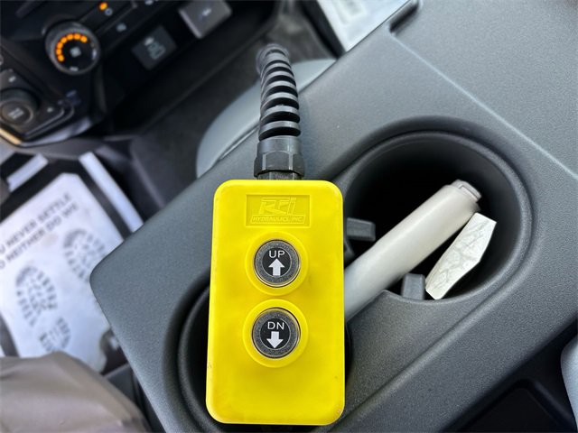 New 2025 Ford F550 4x4 Regular Cab Super Duty image 22