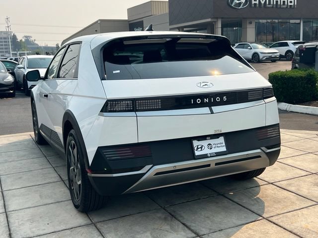Certified 2024 Hyundai Ioniq 5 SEL RWD image 9