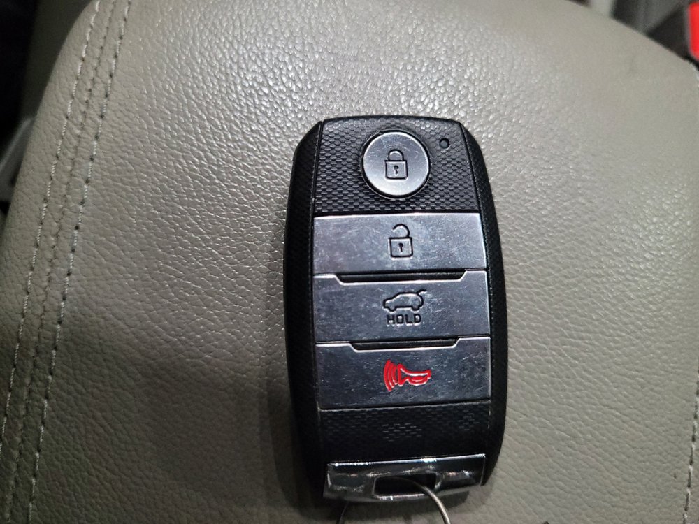 Used 2019 Kia Sportage EX FWD image 32