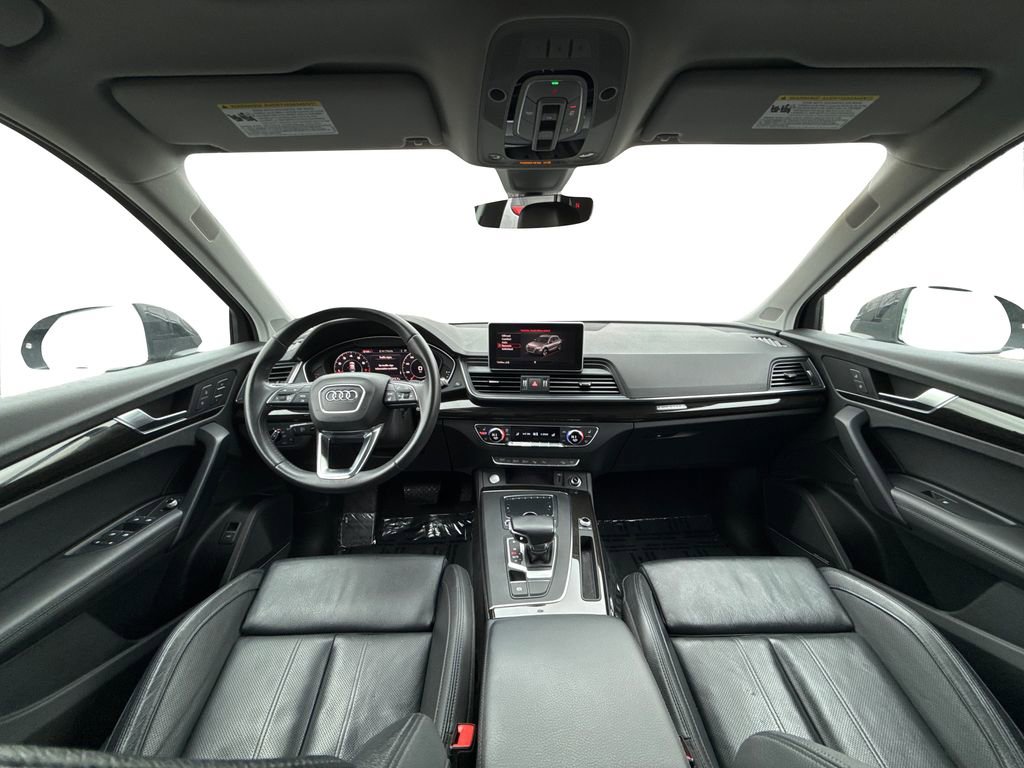 Used 2019 Audi Q5 Prestige w/ Prestige Package image 19