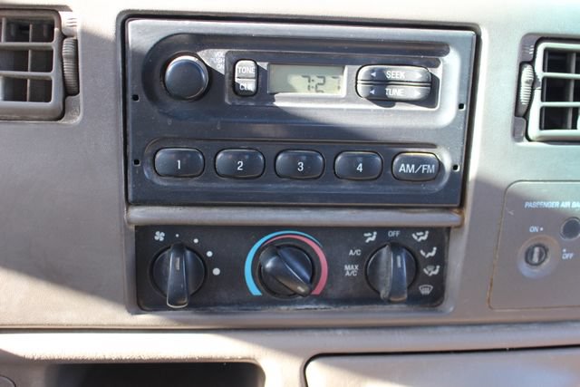 Used 2004 Ford F350 XL AWD/4WD image 12