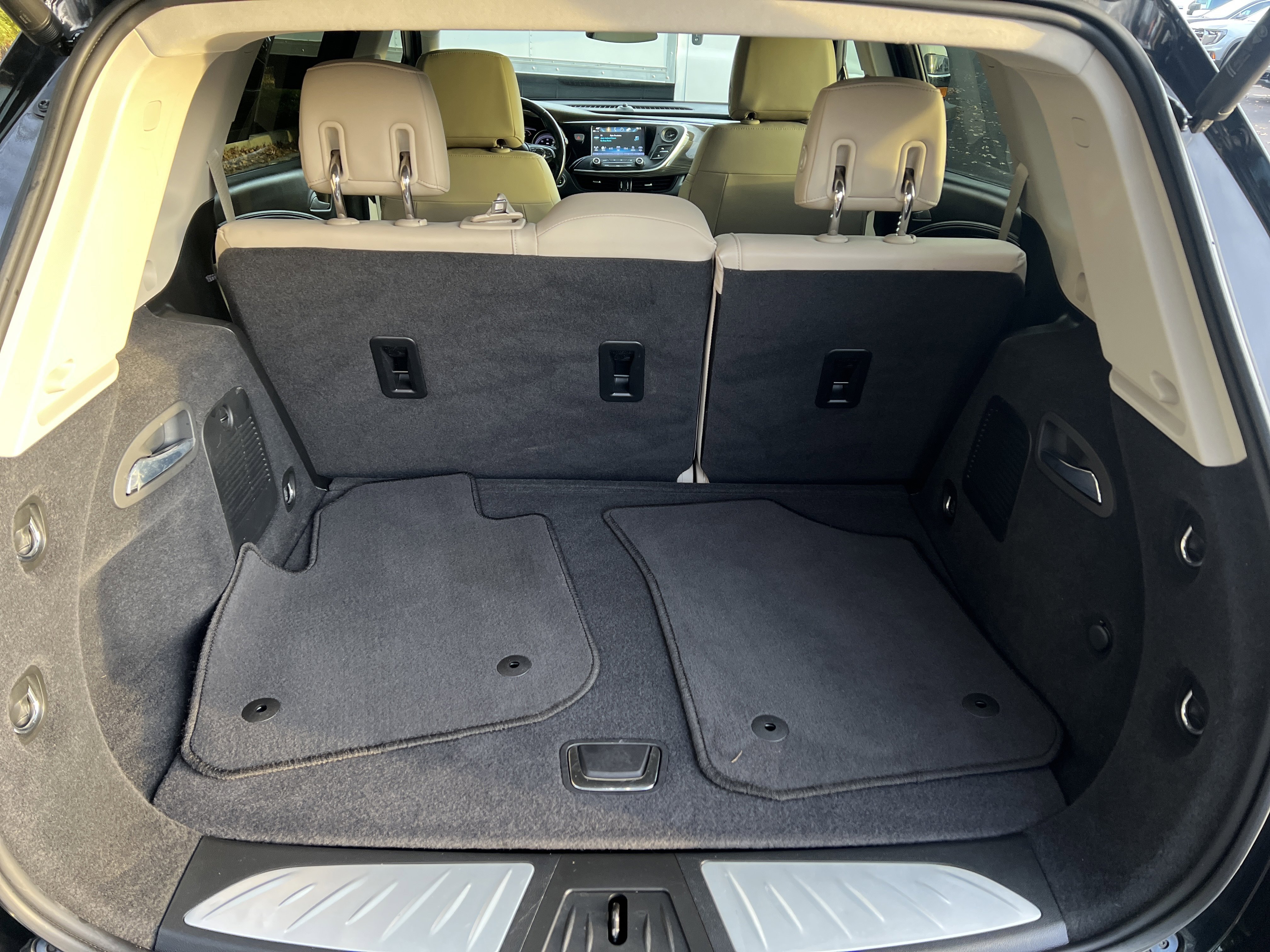 Used 2020 Buick Envision Essence image 31