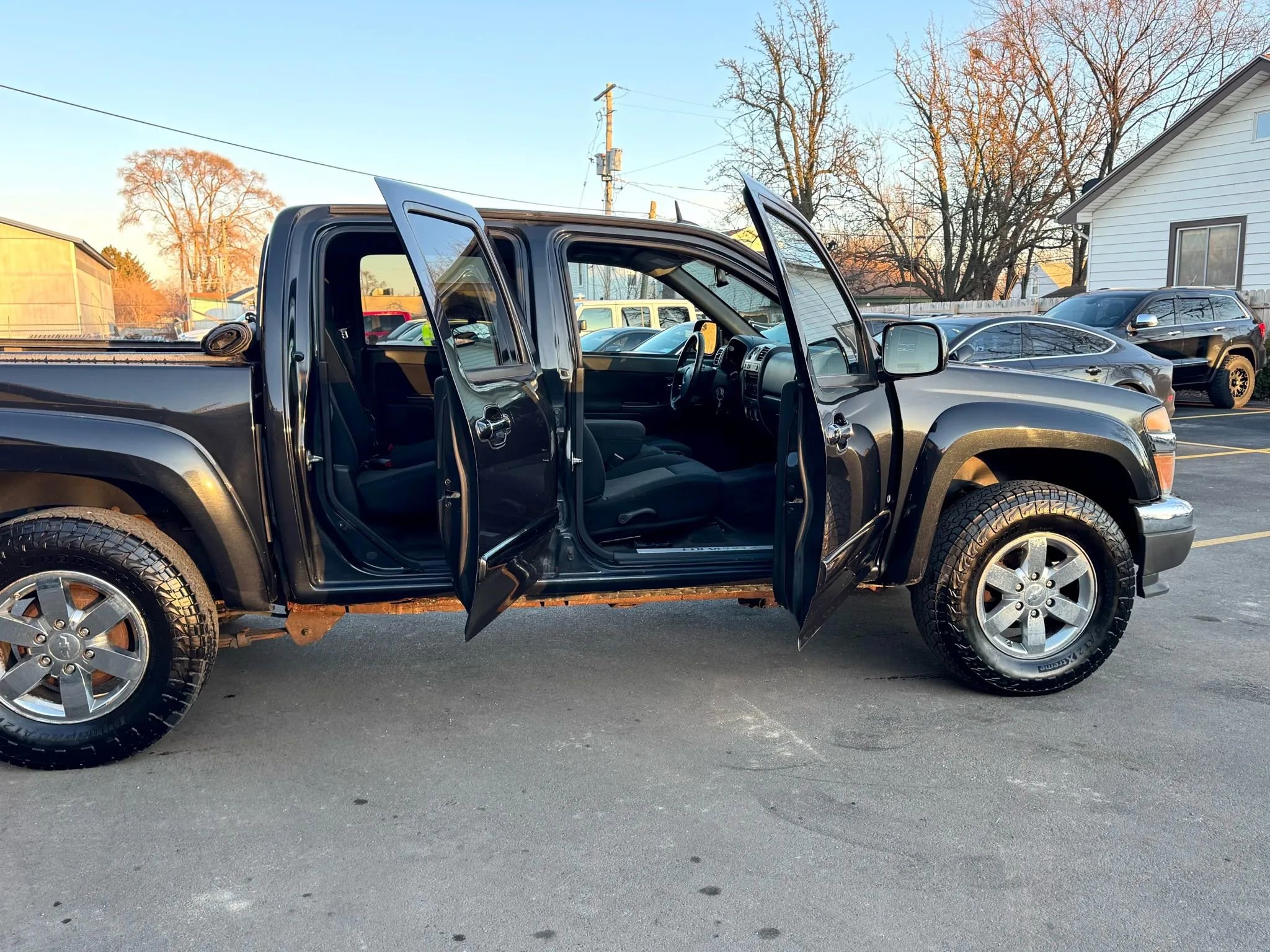 Used 2009 Chevrolet Colorado LT w/ LT Preferred Equipment Group AWD/4WD image 14