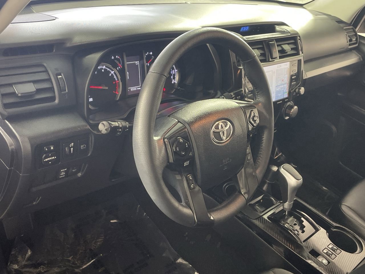 Used 2022 Toyota 4Runner TRD Off-Road Premium w/ Moonroof Package AWD/4WD image 11