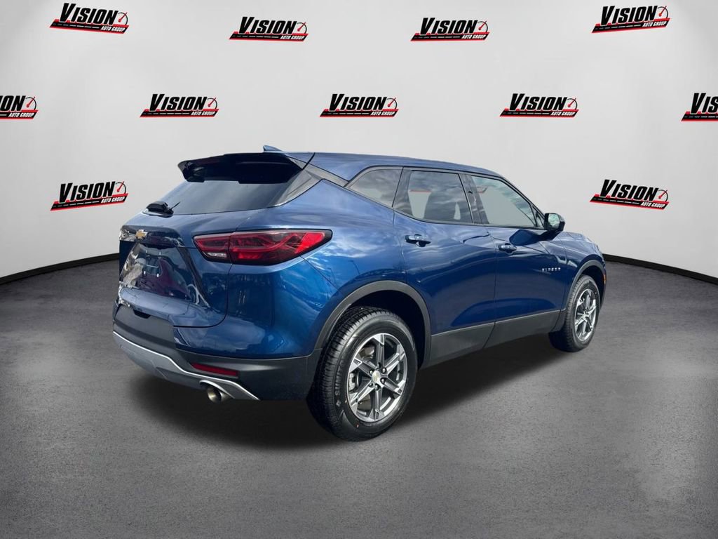 Used 2023 Chevrolet Blazer LT image 5