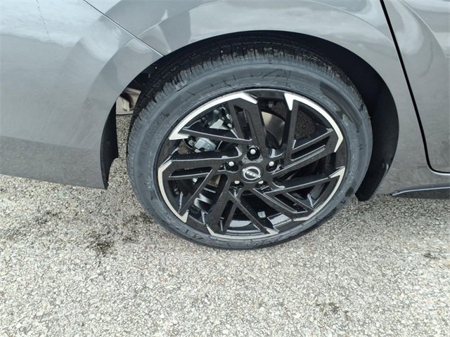 New 2026 Nissan Sentra SR image 4