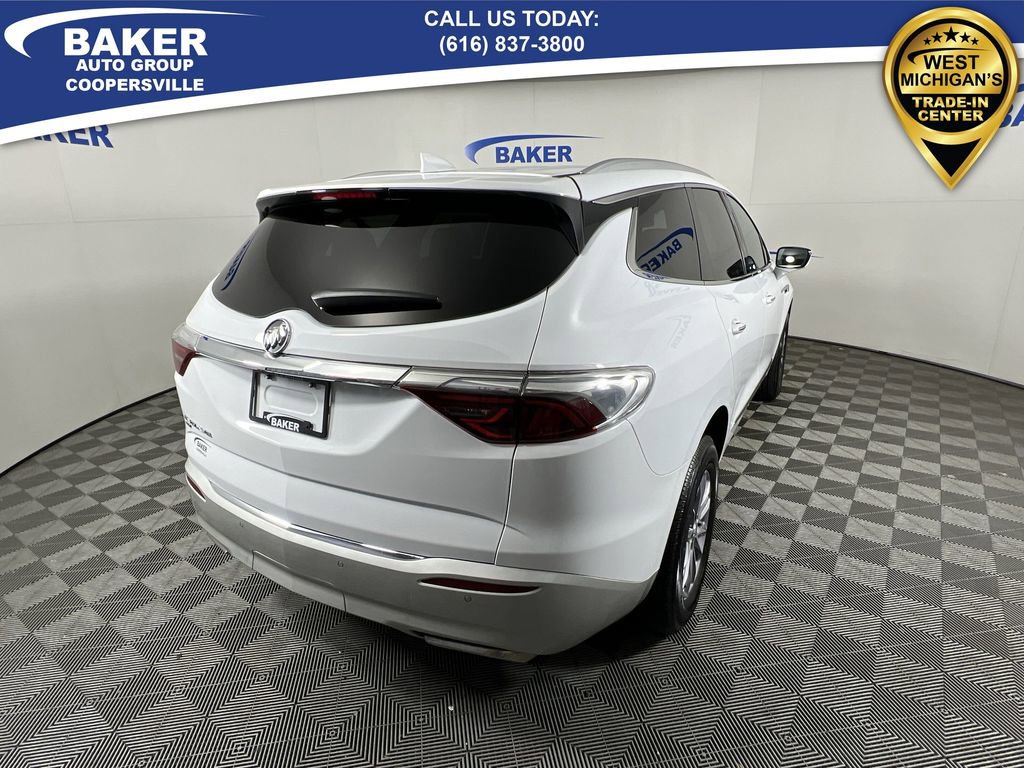 Used 2023 Buick Enclave Essence image 9