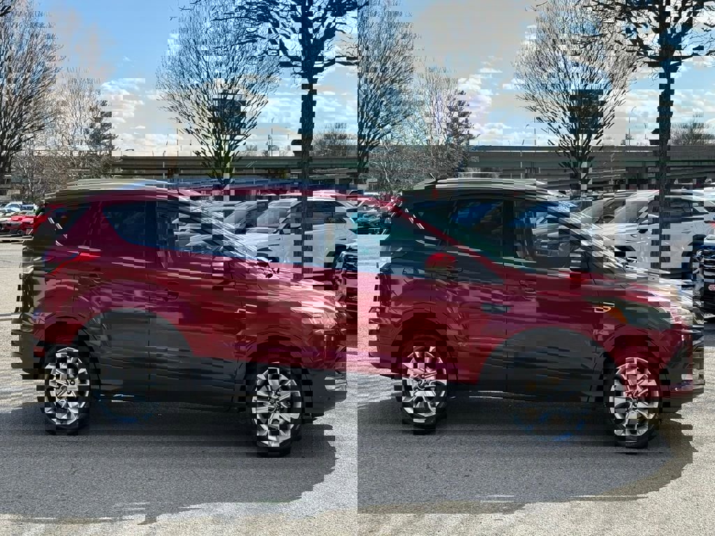 Used 2016 Ford Escape Titanium w/ Equipment Group 301A image 5