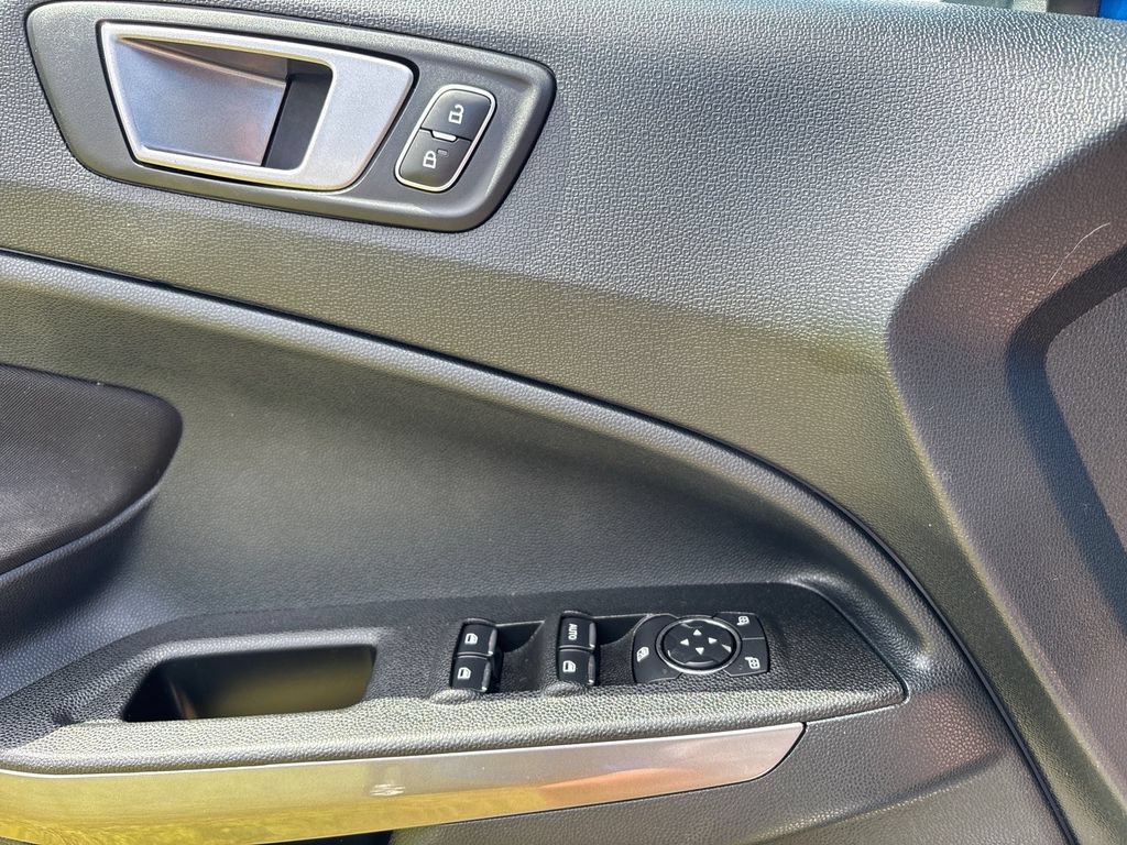 Used 2021 Ford EcoSport SE FWD image 14