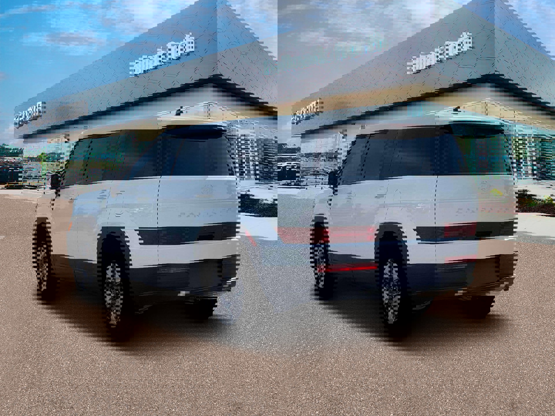 New 2026 Hyundai Santa Fe SE image 5