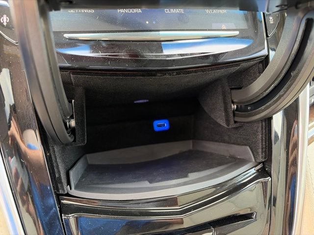 Used 2016 Cadillac Escalade ESV Premium AWD/4WD image 29