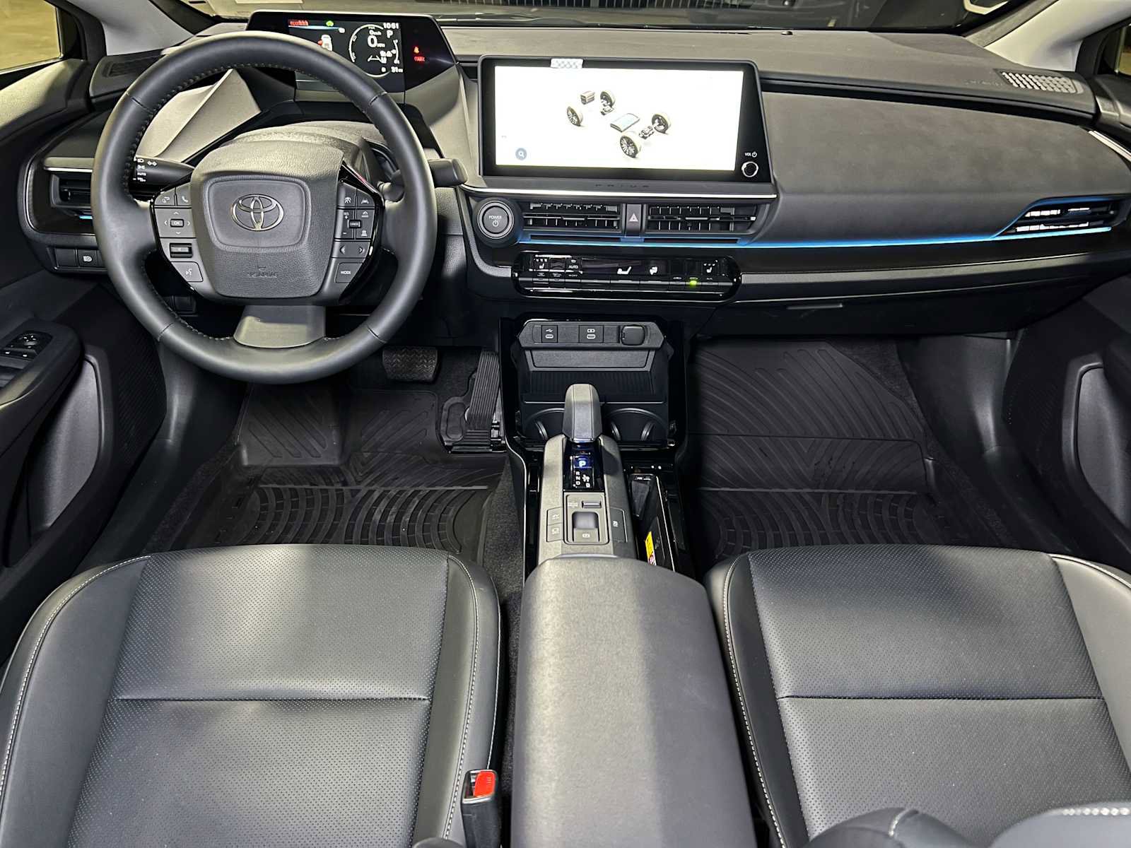 Used 2025 Toyota Prius AWD image 34