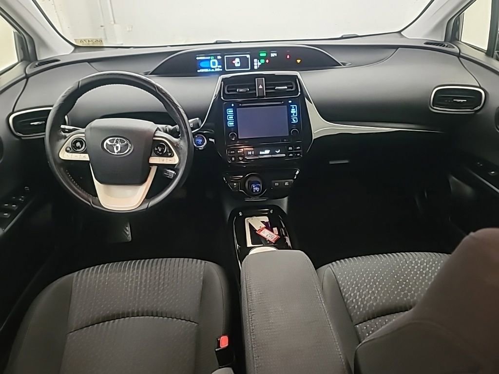 Used 2016 Toyota Prius Three w/ Advanced Technology Package FWD image 21