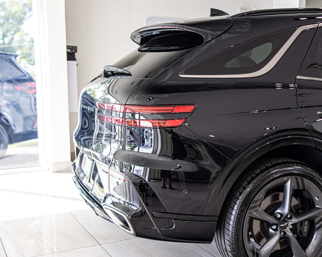 Used 2026 Genesis GV70 3.5T Sport Prestige AWD/4WD image 12