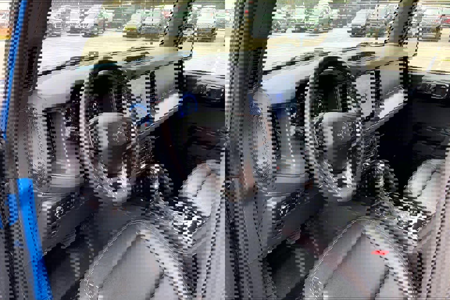 Certified 2025 Ford Bronco Badlands image 18