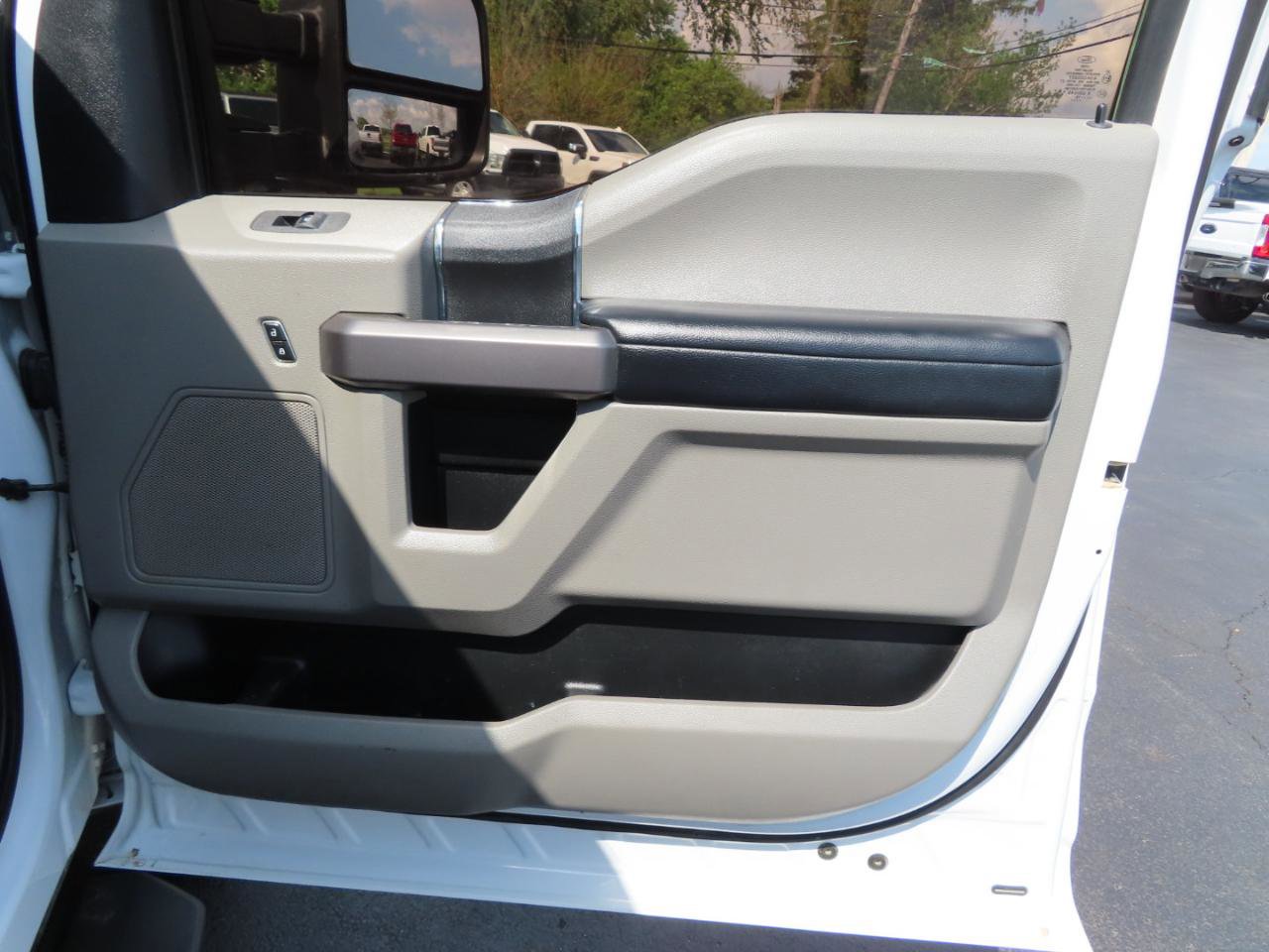 Used 2019 Ford F250 XLT w/ XLT Value Package AWD/4WD image 44