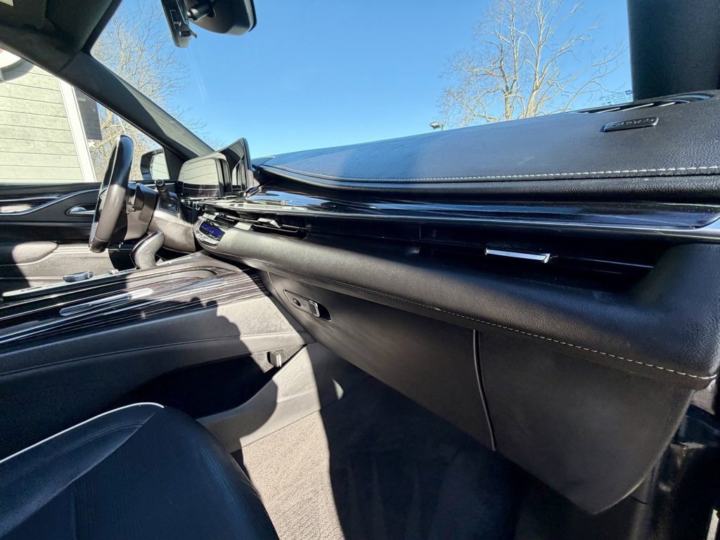 Used 2023 Cadillac Escalade ESV Sport image 27