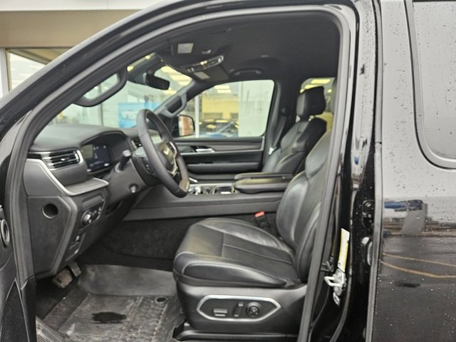 Used 2024 Jeep Wagoneer L Series III w/ Flexible Seating Group image 5