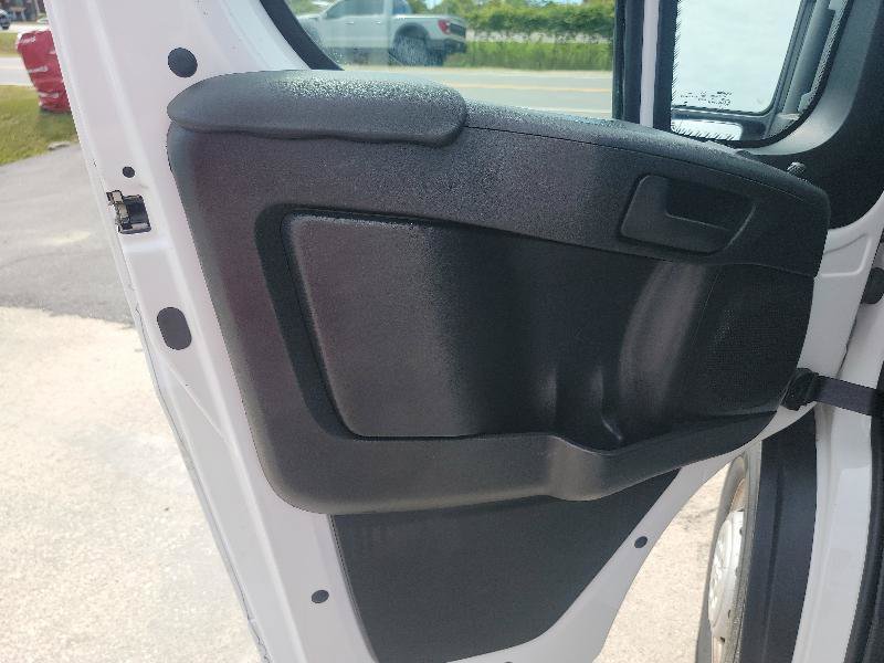 Used 2023 RAM ProMaster 2500 FWD image 11