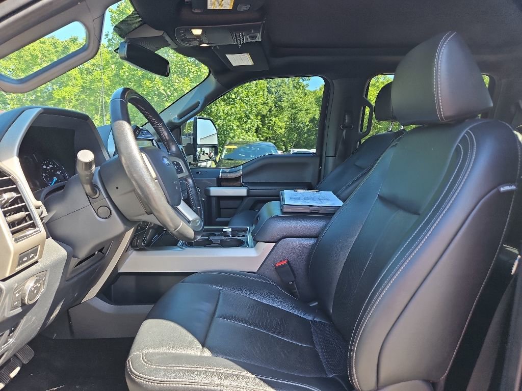 Used 2022 Ford F350 Lariat w/ Lariat Ultimate Package AWD/4WD image 16