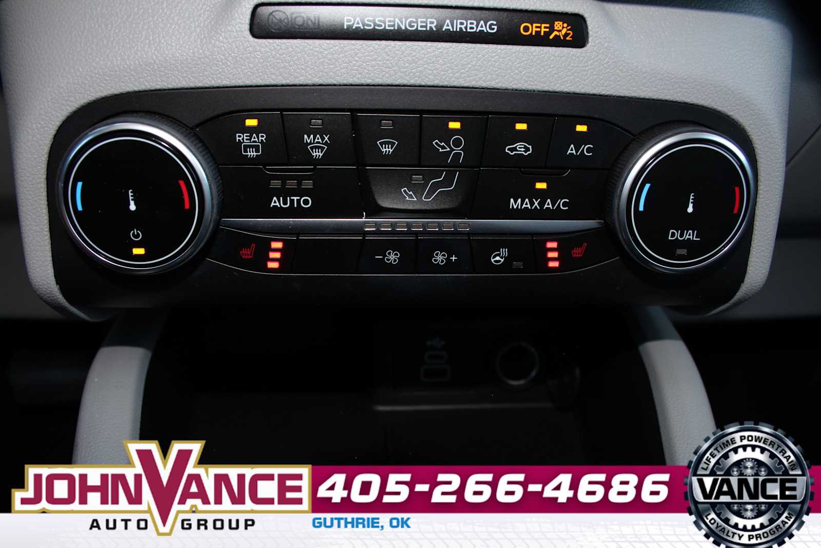 Used 2024 Ford Escape Active AWD/4WD image 40
