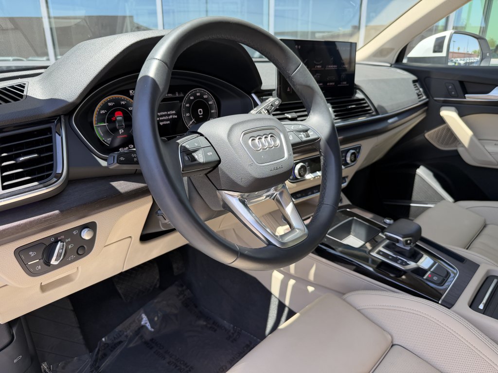 Used 2024 Audi Q5 e Prestige w/ Prestige Package AWD/4WD image 40